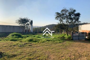 Terreno &agrave; venda - 2000m&sup2; - Jardim dos Pinheiros
