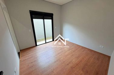 Casa &agrave; venda - 212m&sup2; - Nova Gard&ecirc;nia
