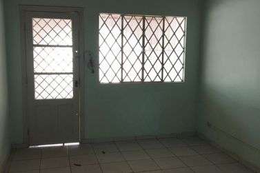 Casa para alugar - CENTRO