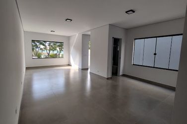 Casa &agrave; venda - 142m&sup2; - Condom&iacute;nio Jardim Shangri-l&aacute;