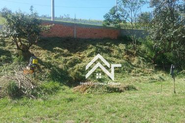 Terreno &agrave; venda - 665m&sup2; - Jardim Centen&aacute;rio