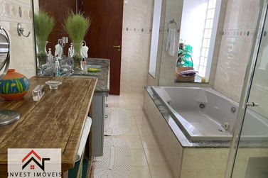 Casa &agrave; venda - 770m&sup2; - Condominio Parque das Gar&ccedil;as I
