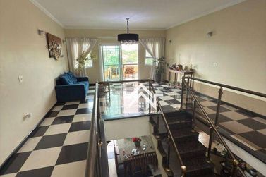 Casa &agrave; venda - 705m&sup2; - Vila Santista