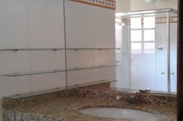 Casa &agrave; venda - 256m&sup2; - Rosario