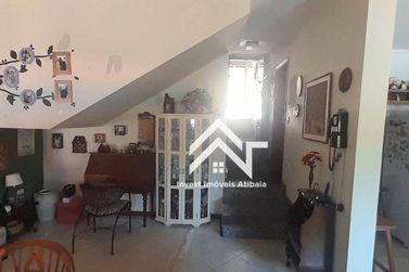 Casa &agrave; venda - 300m&sup2; - Condom&iacute;nio Flamboyant