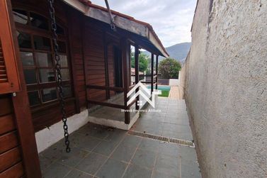 Casa &agrave; venda - 180m&sup2; - Vila Petr&oacute;polis