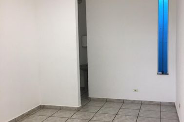 Sal&atilde;o Comercial para alugar - 20m&sup2; - Vila Thais