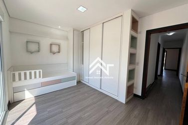 Casa &agrave; venda - 133m&sup2; - Jardim Imperial