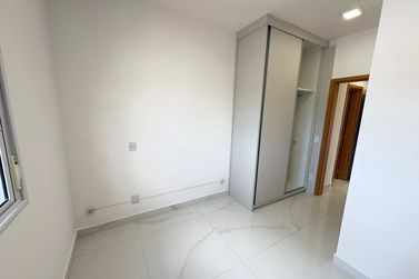 Apartamento para alugar - 170m&sup2; - Nova Gard&ecirc;nia