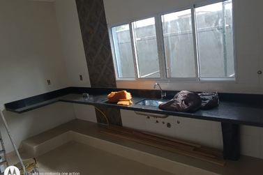 Casa &agrave; venda - 115m&sup2; - JARDIM DO LAGO