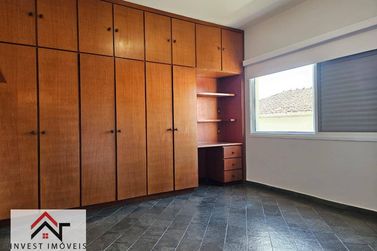 Casa &agrave; venda - 369m&sup2; - Centro
