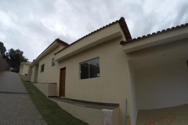 Casa &agrave; venda - 165m&sup2; - Jardim Est&acirc;ncia Brasil