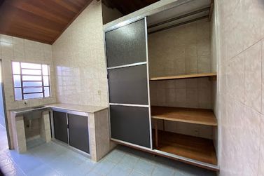 Casa para alugar - 307m&sup2; - Alvin&oacute;polis