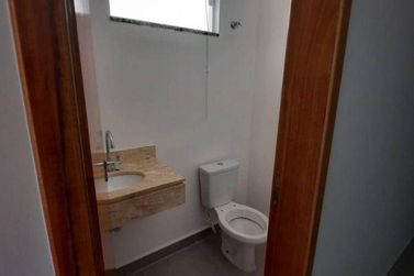 Casa &agrave; venda - 122m&sup2; - Jardim do Lago