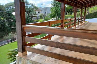 Casa para alugar - 183m&sup2; - Vila Petr&oacute;polis