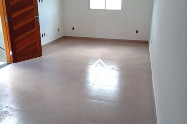Casa &agrave; venda - 61m&sup2; - Vila Santa Helena