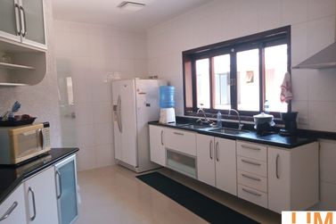 Casa &agrave; venda - 321m&sup2; - Jardim Paulista