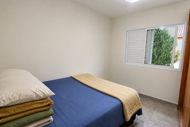 Casa &agrave; venda - 100m&sup2; - Jardim dos Pinheiros