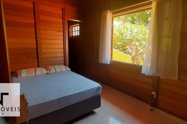 Ch&aacute;cara &agrave; venda - 700m&sup2; - Terra Preta