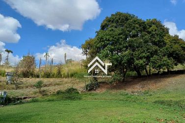Terreno &agrave; venda - 2213m&sup2; - Jardim Est&acirc;ncia Brasil