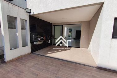 Casa para alugar - 228m&sup2; - Rio Abaixo