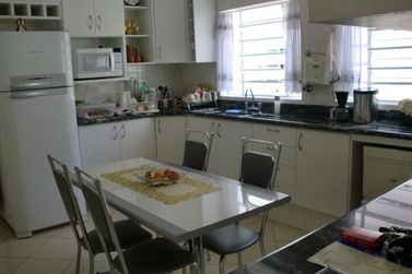 Casa &agrave; venda - 800m&sup2; - JARDIM S&Atilde;O NICOLAU