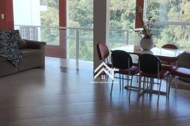 Casa &agrave; venda - 450m&sup2; - Condom&iacute;nio Flamboyant