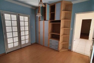 Casa &agrave; venda - 452m&sup2; - Condom&iacute;nio Parque das Gar&ccedil;as Il