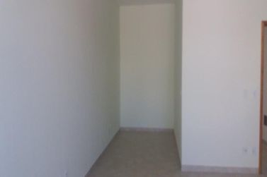 Sal&atilde;o Comercial para alugar - 35m&sup2; - Centro