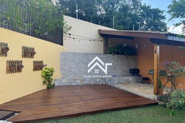 Casa &agrave; venda - 262m&sup2; - Portal dos Nobres
