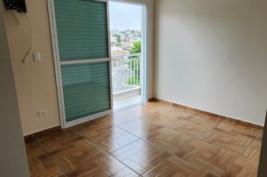 Sobrado para alugar - 150m&sup2; - JARDIM MARISTELA