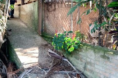 Ch&aacute;cara &agrave; venda - 100m&sup2; - JARDIM IMPERIAL