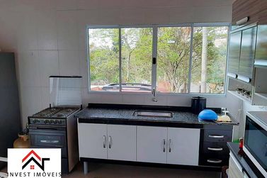 Ch&aacute;cara &agrave; venda - 2700m&sup2; - Terra Preta