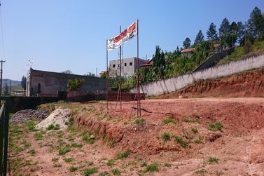 Terreno &agrave; venda - 1598m&sup2; - Centro