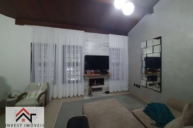 Casa para alugar - 211m&sup2; - Jardim do Lago
