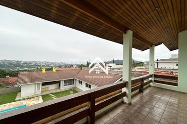 Casa para alugar - 440m&sup2; - Vila Petr&oacute;polis