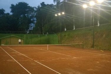 S&iacute;tio &agrave; venda - 810m&sup2; - Jardim Maracan&atilde;