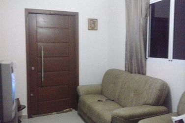 Casa &agrave; venda - 120m&sup2; - JARDIM SHANGRI-L&Aacute;