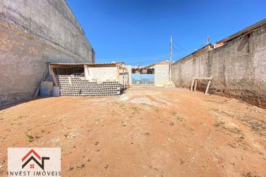 Terreno &agrave; venda - 300m&sup2; - Alvin&oacute;polis