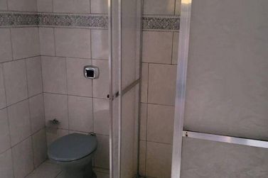 Casa &agrave; venda - 280m&sup2; - Tr&ecirc;s Pistas