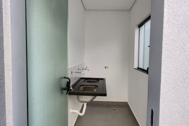 Casa &agrave; venda - 142m&sup2; - Condom&iacute;nio Jardim Shangri-l&aacute;