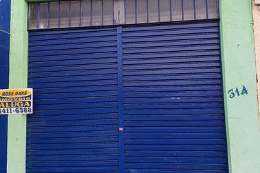 Sal&atilde;o Comercial para alugar - 30m&sup2; - CENTRO