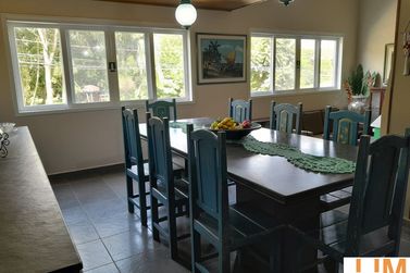 Casa &agrave; venda - 330m&sup2; - Jardim arco iris