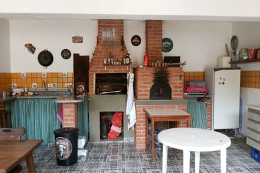 Casa &agrave; venda - 181m&sup2; - Atibaia Jardim