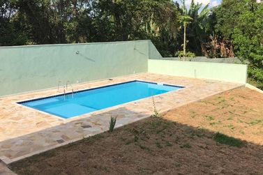Ch&aacute;cara &agrave; venda - 1560m&sup2; - Jardim Est&acirc;ncia Brasil