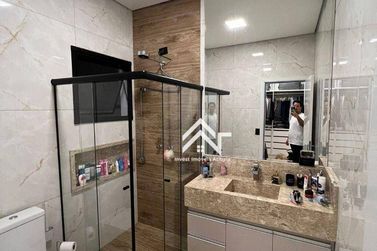 Casa &agrave; venda - 300m&sup2; - Condominio Figueira Garden