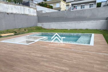 Casa &agrave; venda - 299m&sup2; - Condominio Figueira Garden