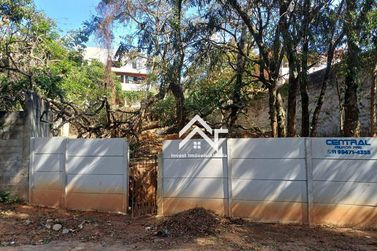 Terreno &agrave; venda - 331m&sup2; - Parque Fern&atilde;o Dias