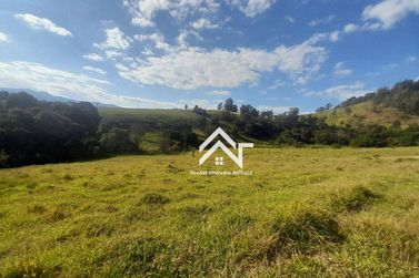Terreno &agrave; venda - 20000m&sup2; - Zona Rural