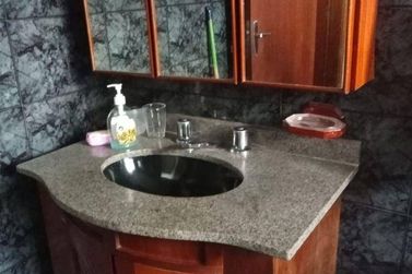 Casa &agrave; venda - 400m&sup2; - Jardim Siriema